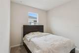 654 Heritage Square Drive - Photo 24