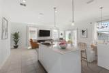 926 Castleford Avenue - Photo 3