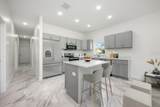1720 Deleon Avenue - Photo 3