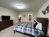 2458 Dubai Street - Photo 17