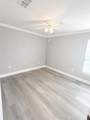 5447 Vineland Road - Photo 13
