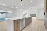 3056 Kensington Avenue - Photo 14