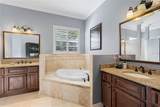 438 Harbour Oaks Pointe Drive - Photo 14