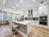 2720 Shine Avenue - Photo 7