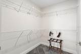 14501 Grove Resort Avenue - Photo 23