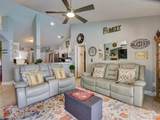 1437 Bent Oaks Boulevard - Photo 8