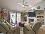 1437 Bent Oaks Boulevard - Photo 9