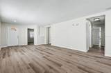 404 Vine Cliff Street - Photo 4