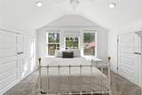 301 Oak Avenue - Photo 30