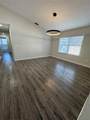 1402 Clark Street - Photo 7