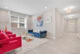 11537 Chateaubriand Avenue - Photo 15