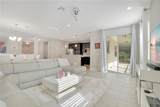 11537 Chateaubriand Avenue - Photo 16
