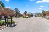 2440 Retreat View Circle - Photo 18