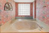 8472 Ridgewood Avenue - Photo 25