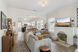 812 Paris Street - Photo 8