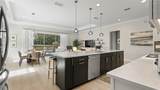 7774 Four Seasons Boulevard - Photo 15