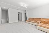 484 Baroness Way - Photo 20