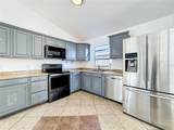 9660 Hollyhill Drive - Photo 11