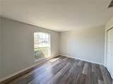 6371 Hampton Pointe Circle - Photo 10