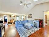 27 Black Hawk Place - Photo 18