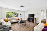 1565 Evergreen Avenue - Photo 5