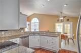684 Yorkshire Drive - Photo 11