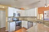 684 Yorkshire Drive - Photo 15