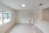 1618 Indiana Avenue - Photo 4