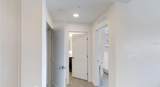 14501 Grove Resort Avenue - Photo 16