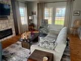 1322 Riverside Drive - Photo 8