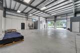 560 Barry Street - Photo 19
