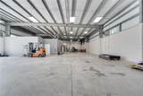 560 Barry Street - Photo 28