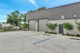 560 Barry Street - Photo 4