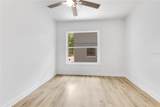 1029 Colyer Street - Photo 21