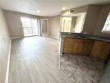 1916 Lake Atriums Circle - Photo 8