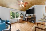 13332 Suburban Terrace - Photo 25