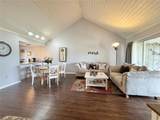 1106 Villa Lane - Photo 5