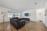 2714 Slash Way - Photo 11