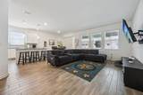 2714 Slash Way - Photo 14