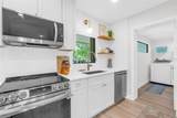 1929 Essex Place - Photo 17