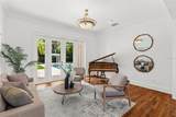 1630 Lasbury Avenue - Photo 11