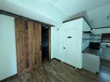 18312 Holister Rd - Photo 4