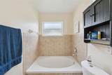 2744 Palm Isle Way - Photo 10