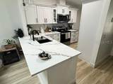 1423A Oak Place - Photo 2