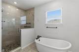 4519 Lions Gate Avenue - Photo 23