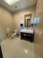 7075 Kingspointe Parkway - Photo 42