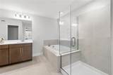 2985 Water Clover Court - Photo 31