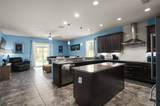 5240 Villa Rosa Avenue - Photo 9
