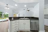504 Stratfield Drive - Photo 3
