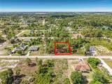 722 Manuel Street - Photo 2